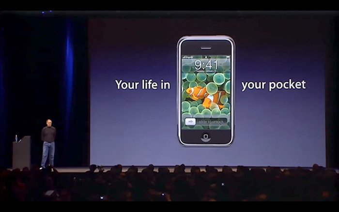 iPhone - Your life in your pocket