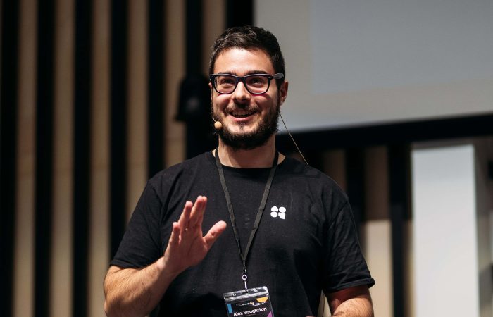 Entrevista a Alex Vaughtton - Fundador de NocodeHackers